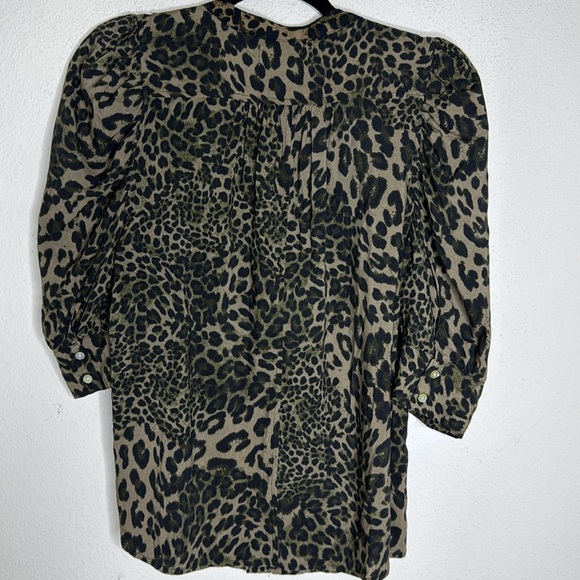 Dear John Island Passage Rowan Leopard Cub Blouse Top Shirt size Medium - Picture 3 of 7